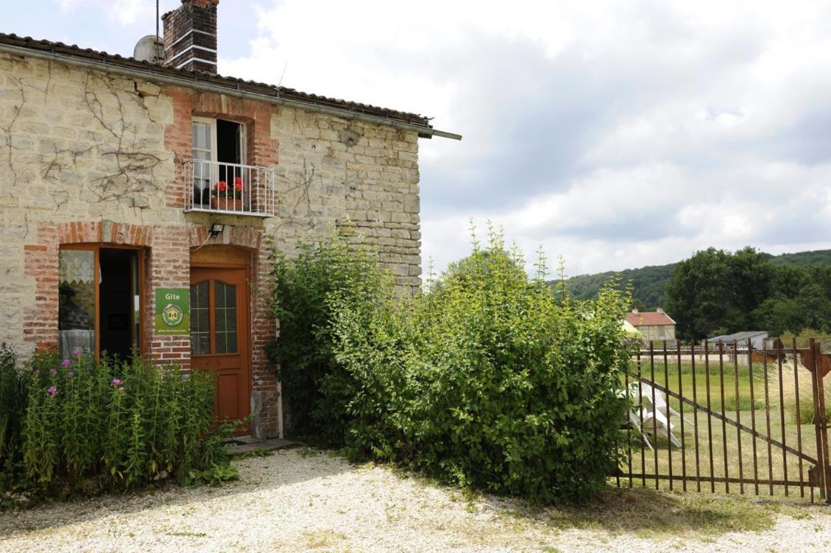 Saint-Malachie Villa Longchamp-sur-Aujon Exterior photo